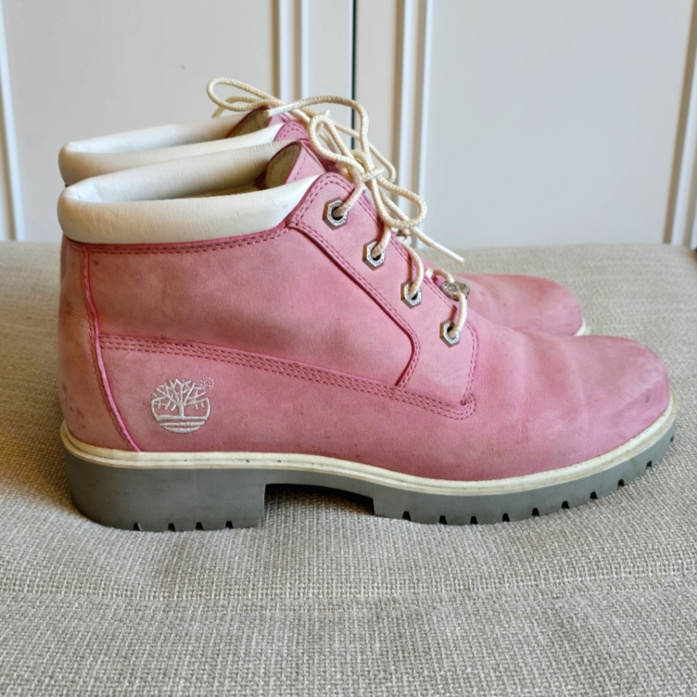 Timberland Nellie Waterproof Chukka Boots, size 10 in rose pink